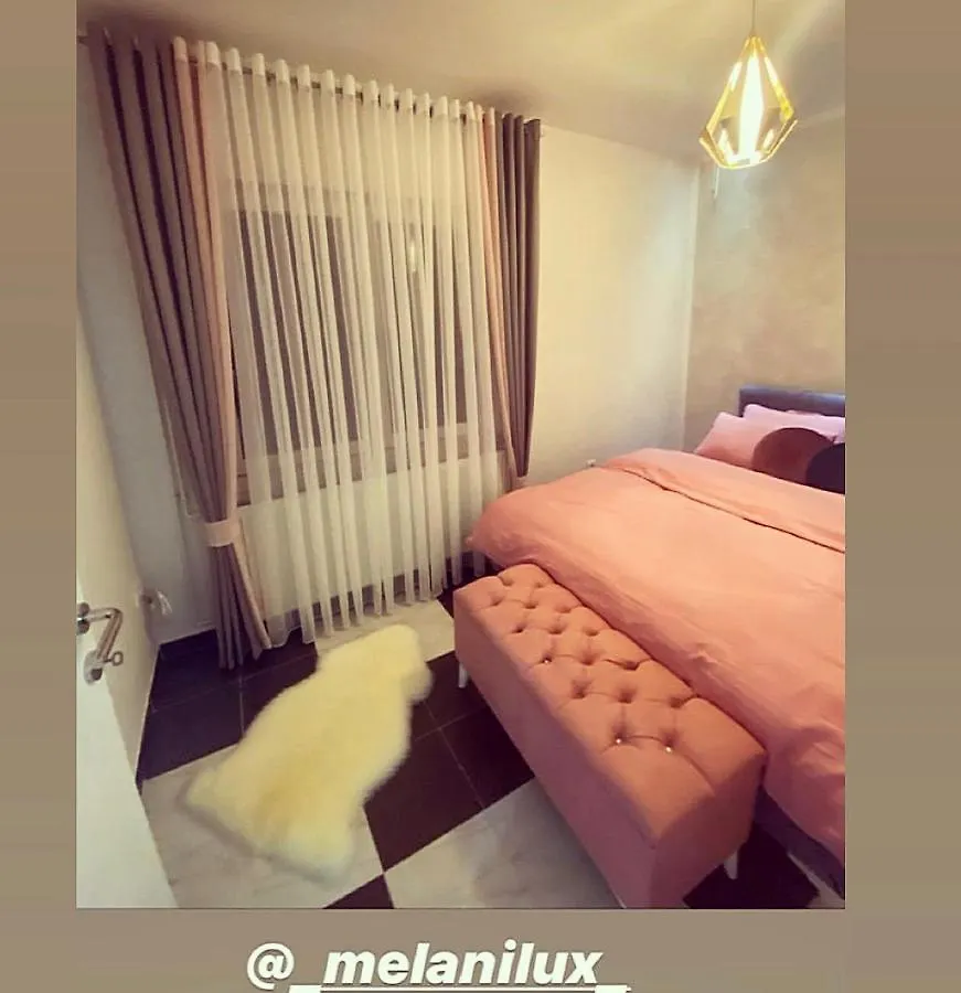 Melani Lux Apartment Nova Varos
