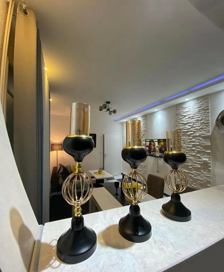 Melani Lux Apartment Nova Varos